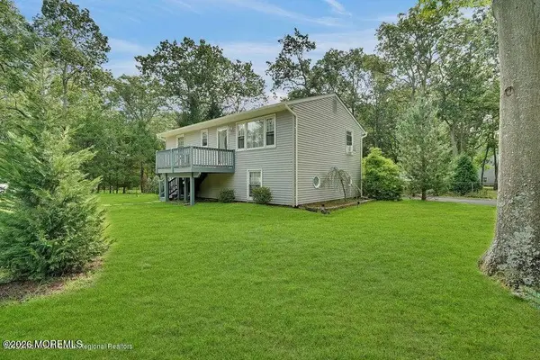 252 Clearstream Road, Jackson, NJ 08527