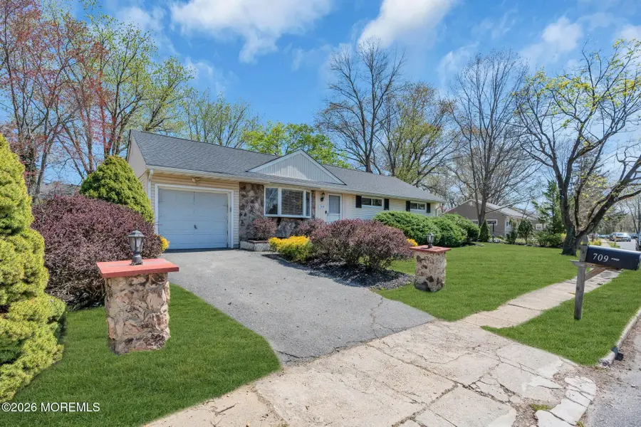 709 Hillview Drive, Neptune, NJ 07753 - #3