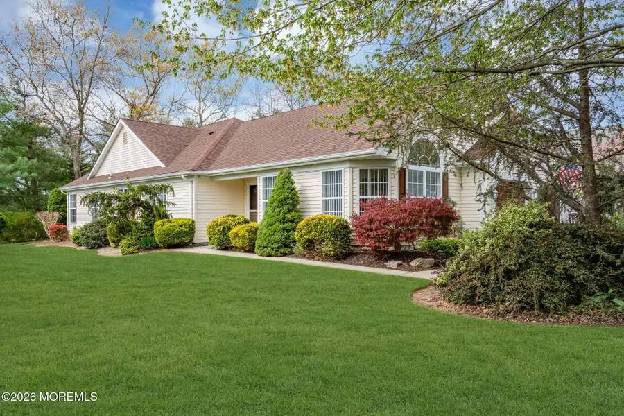 6 Pine Valley Road, Lakewood, NJ 08701 - #2