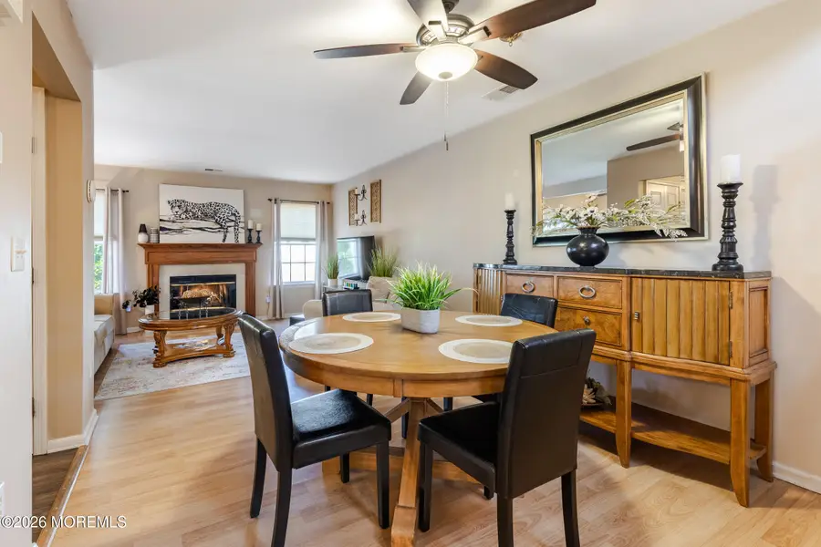 12 Beagle Place, Tinton Falls, NJ 07753 - #3