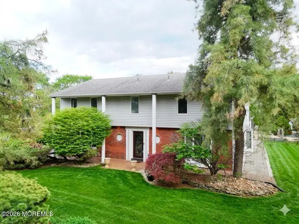 1 Flintlock Road, Freehold, NJ 07728