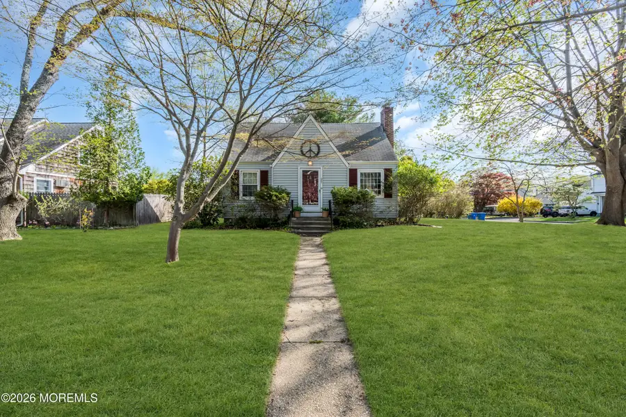 267 Dartmouth Avenue, Fair Haven, NJ 07704 - #3