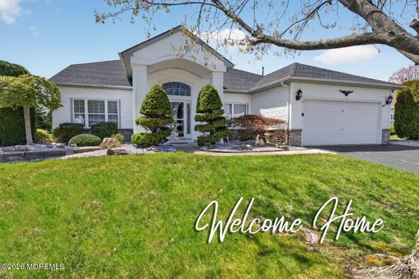 11 Tuscana Court, Manchester, NJ 08759