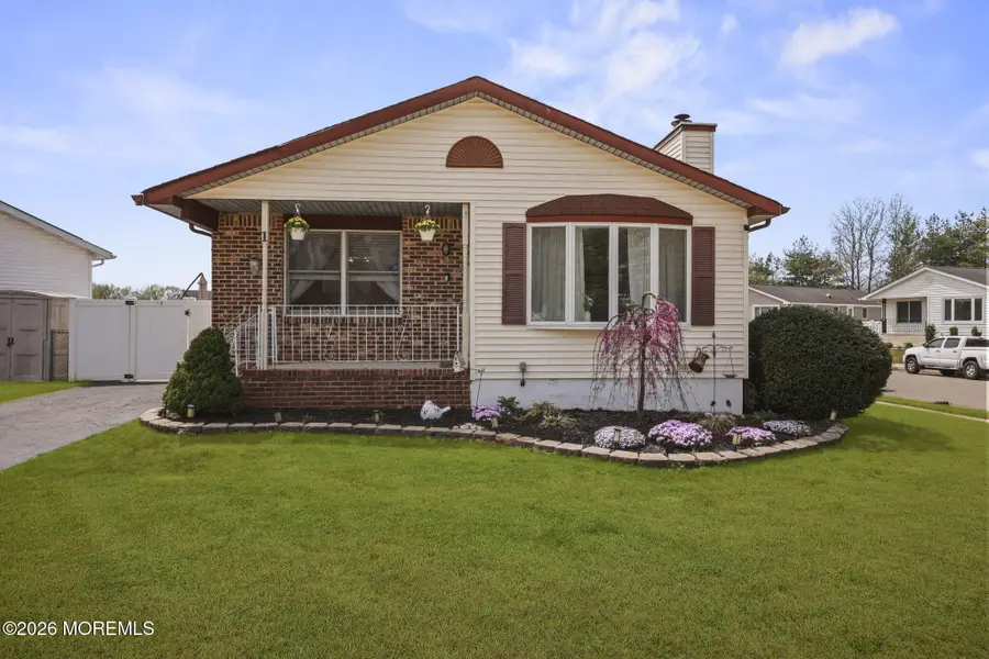 1 Parkview Way, Englishtown, NJ 07726 - #2