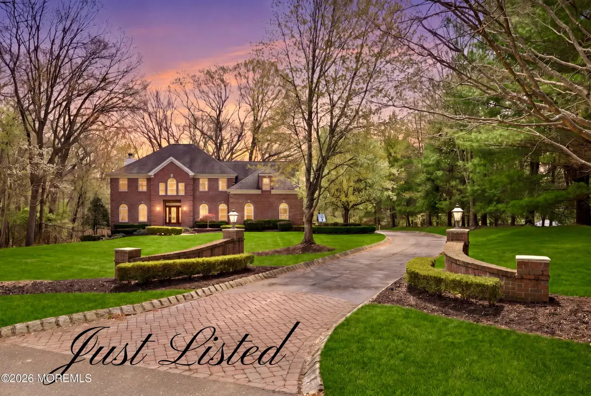 5 Maple Knoll Lane, Manalapan, NJ 07726 - #1