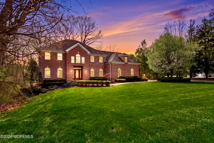 5 Maple Knoll Lane, Manalapan, NJ 07726 - #2