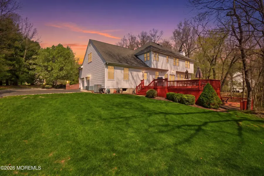 5 Maple Knoll Lane, Manalapan, NJ 07726 - #3