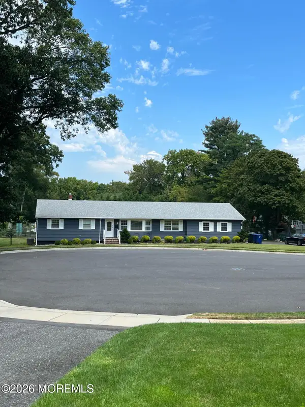 1 Michaels Court, Oakhurst, NJ 07755