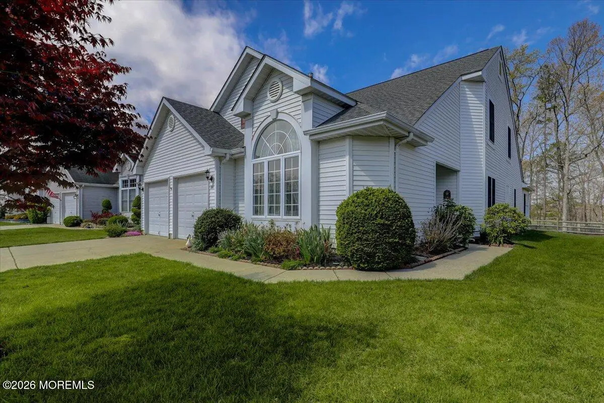 24 Merion Lane, Jackson, NJ 08527 - #1