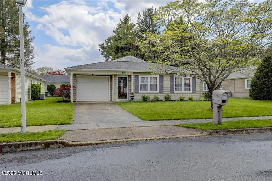 11 Tennis Court, Brick, NJ 08723 - #3