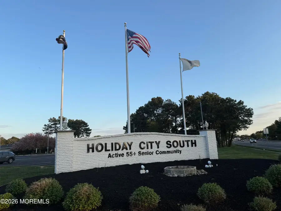 1 Claremont Street, Toms River, NJ 08757 - #3