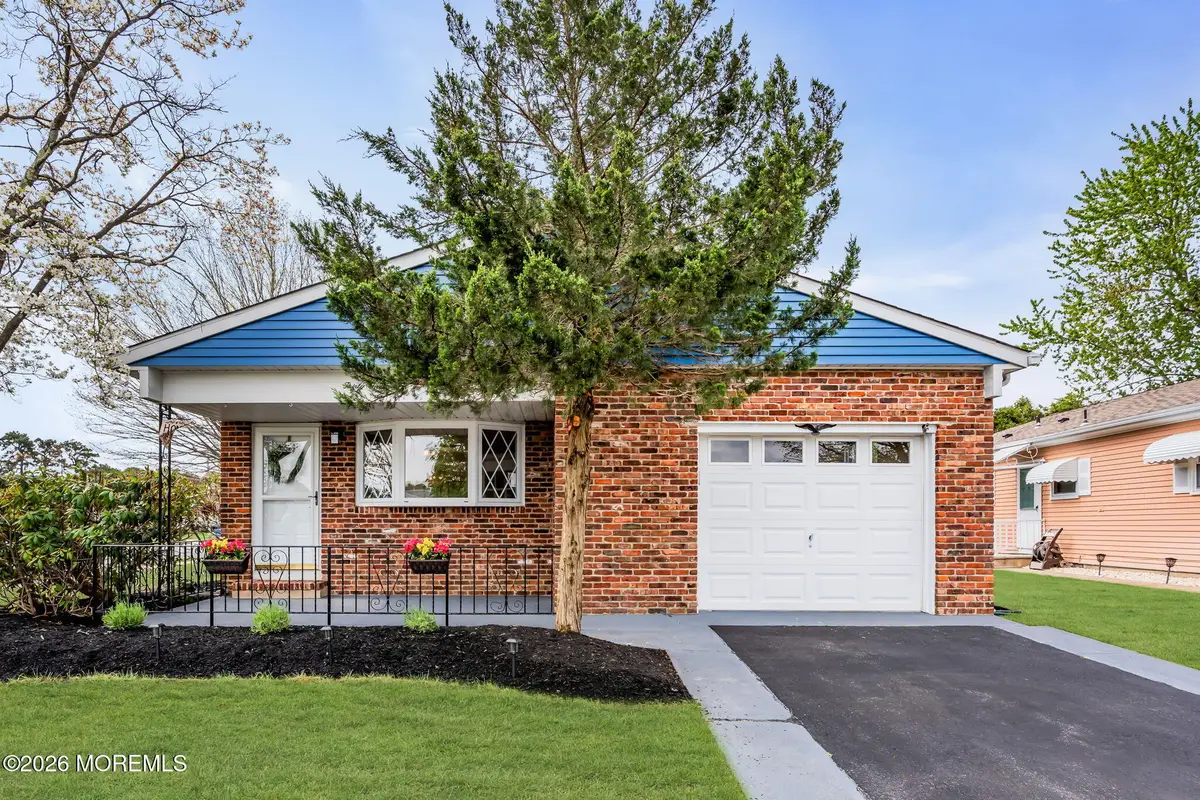 31 Vail Street, Toms River, NJ 08757 - #1