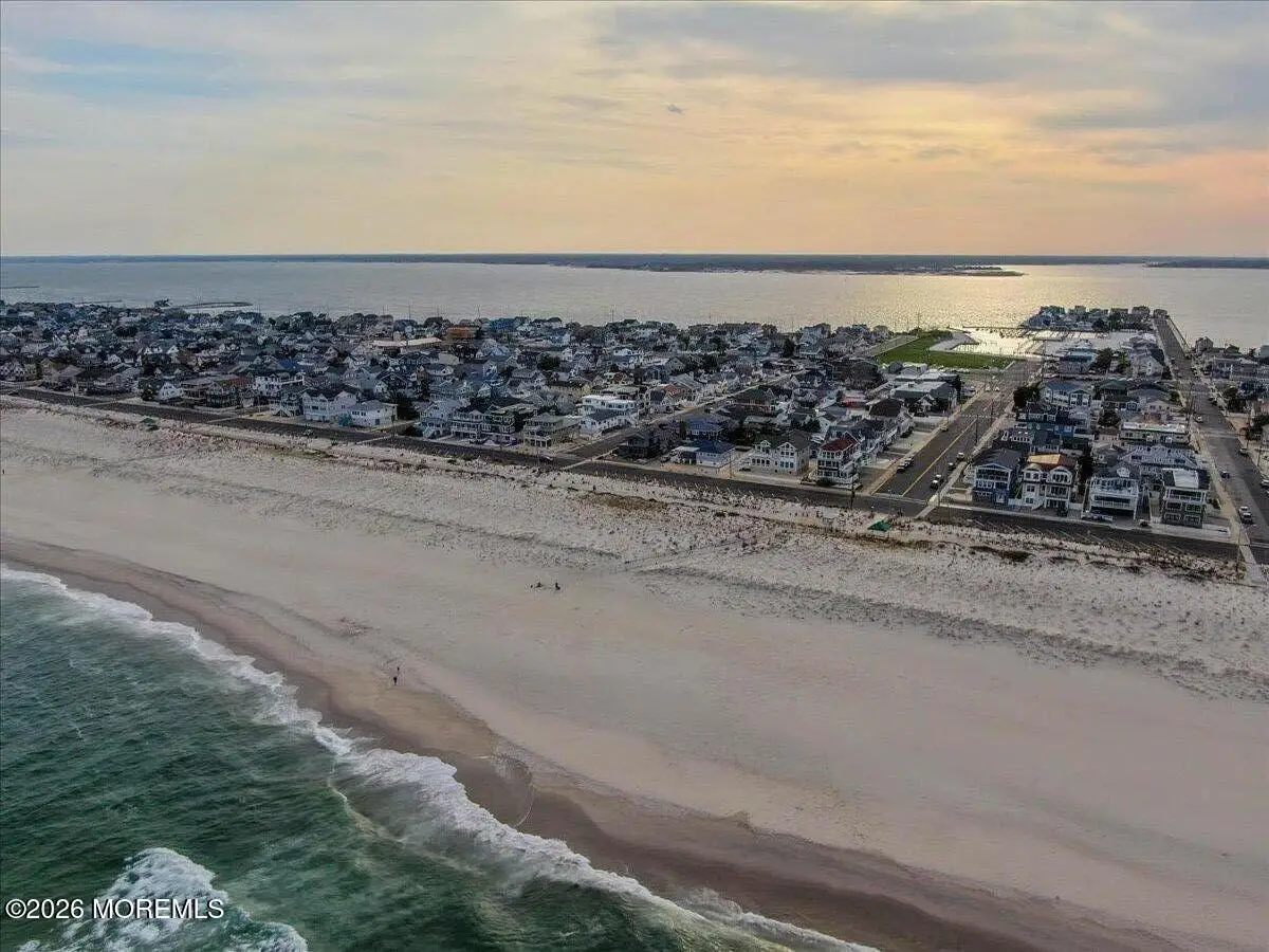 17 I Street, Seaside Park, NJ 08752 - #1