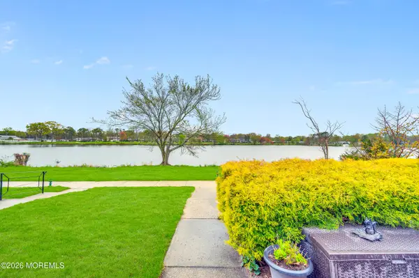 651B Plymouth Drive #B, Lakewood, NJ 08701