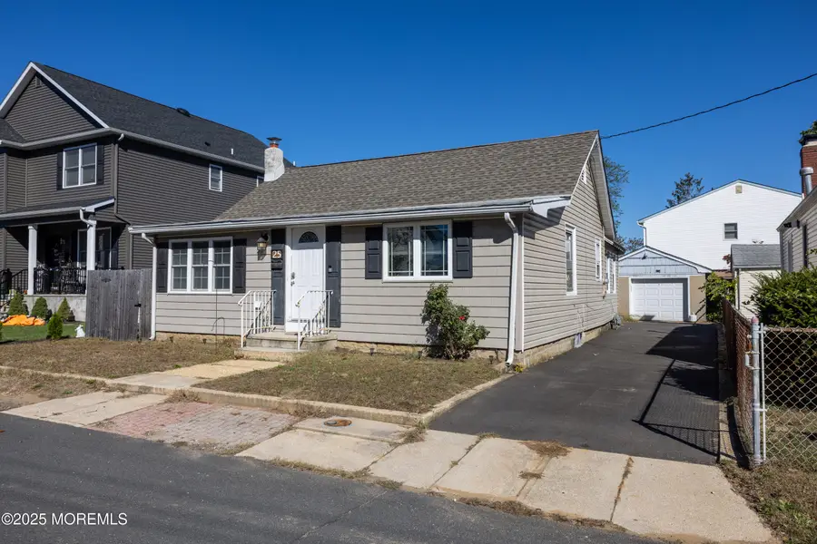 25 Hart Street, Hazlet, NJ 07734 - #3