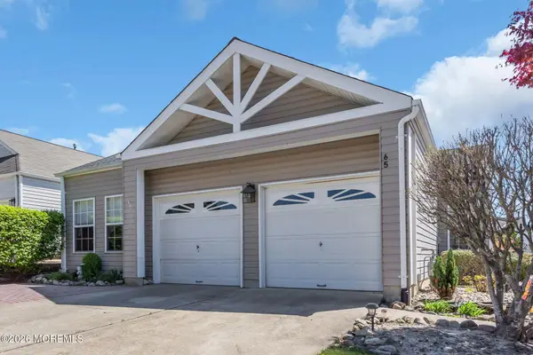 65 Summerhill Drive, Manahawkin, NJ 08050