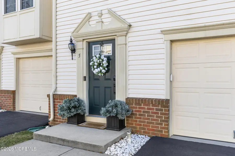 5 Jake Drive, Tinton Falls, NJ 07712 - #3