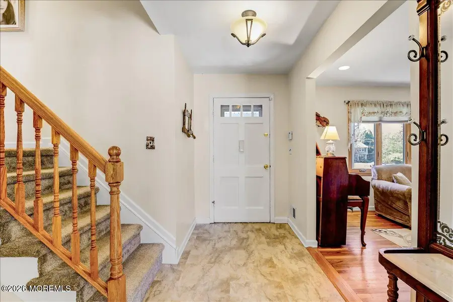 31 Cameron Court, Freehold, NJ 07728 - #3