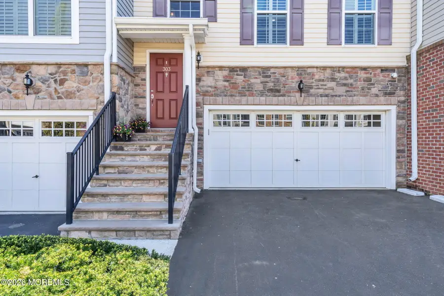 303 Princeton Court, Shrewsbury, NJ 07702 - #2