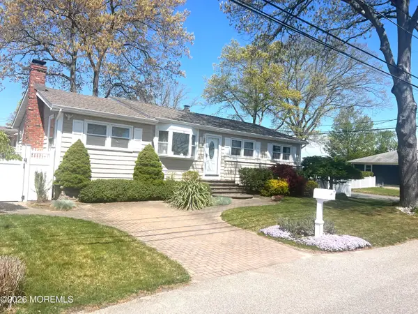 900 Cable Avenue, Beachwood, NJ 08722