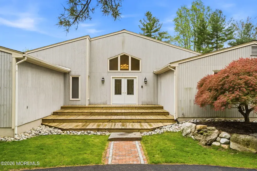 122 University Drive, Lincroft, NJ 07738 - #3