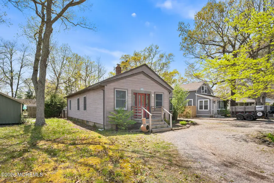 837 Huntington Avenue, Pine Beach, NJ 08741 - #2