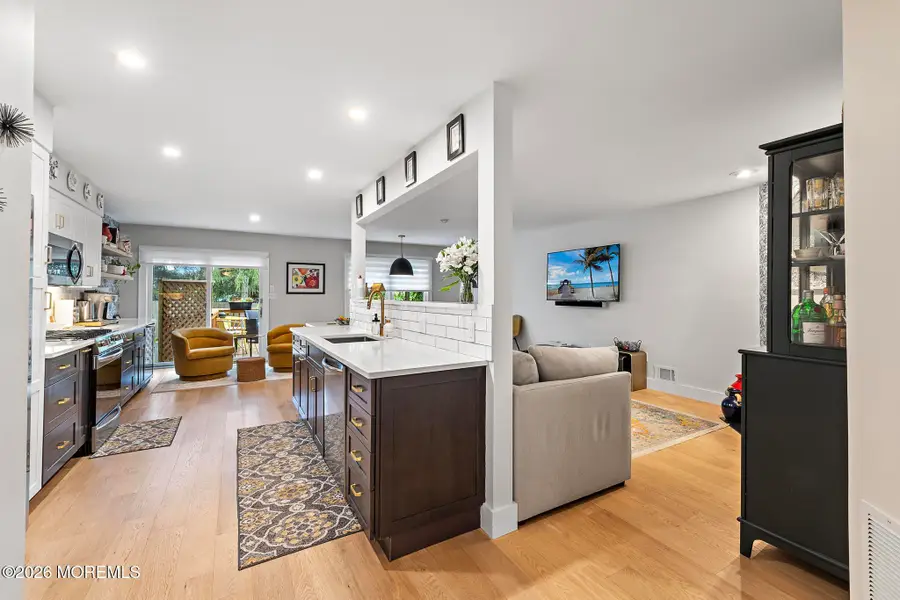 17 Mayfair Court, Little Silver, NJ 07739 - #3