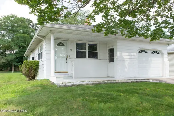50 Biabou Drive, Toms River, NJ 08757