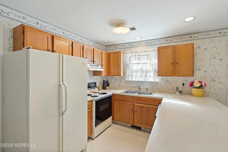401 Lily Court, Whiting, NJ 08759 - #3