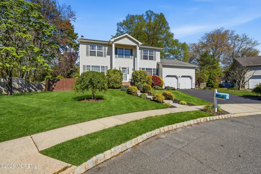 5 Lusia Court, Howell, NJ 07731 - #2