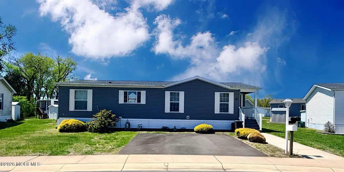 16 Easy Street, Freehold, NJ 07728 - #1