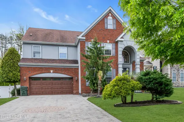 15 Rockspray Court, Howell, NJ 07731