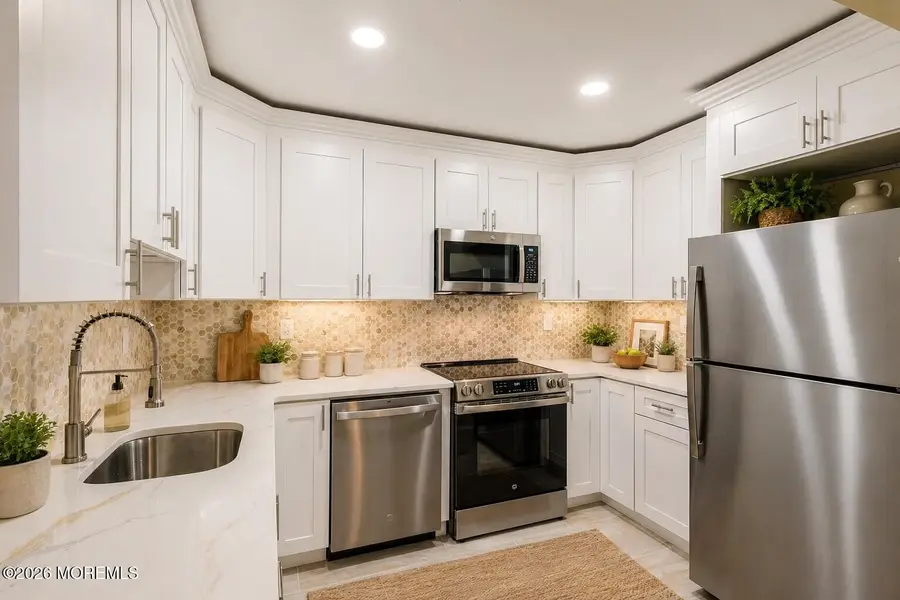 275 Green Street #5L7, Edgewater Park, NJ 08010 - #2