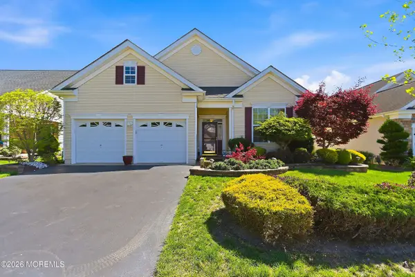 26 Balmoral Drive, Jackson, NJ 08527
