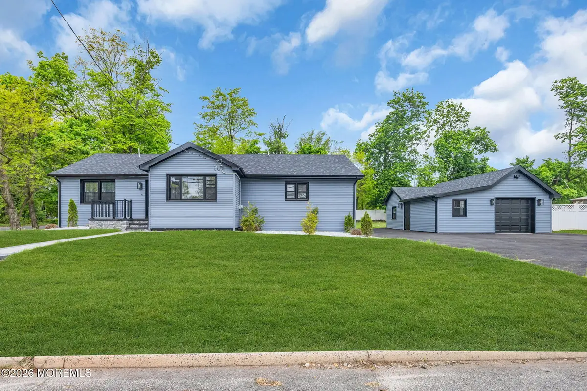 456 Girard Avenue, Franklin, NJ 08873 - #1