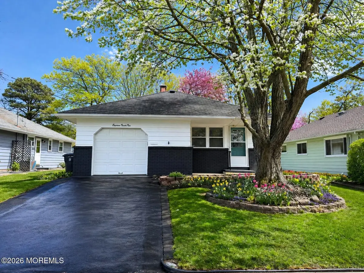 1821 Hovsons Boulevard, Toms River, NJ 08753 - #1