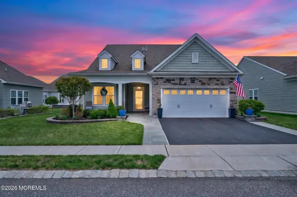 43 Aylesford Lane, Manchester, NJ 08759