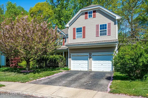 87 Queensbury Court, Morganville, NJ 07751