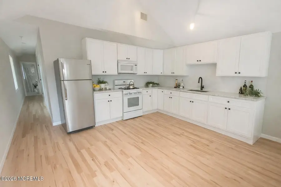 98-100 Raritan Avenue, Keansburg, NJ 07734 - #3