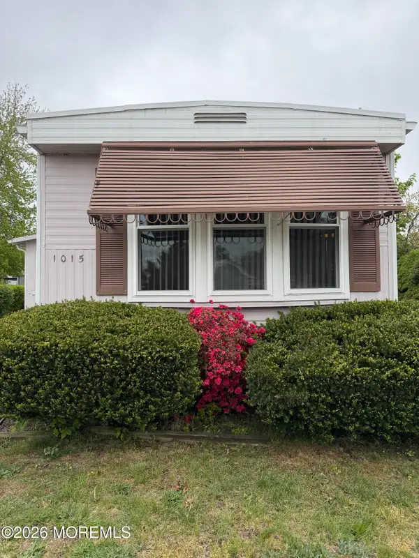 1015 Anvil Way, Toms River, NJ 08755