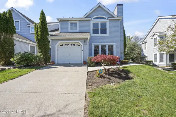 124 Magee Court, East Brunswick, NJ 08816