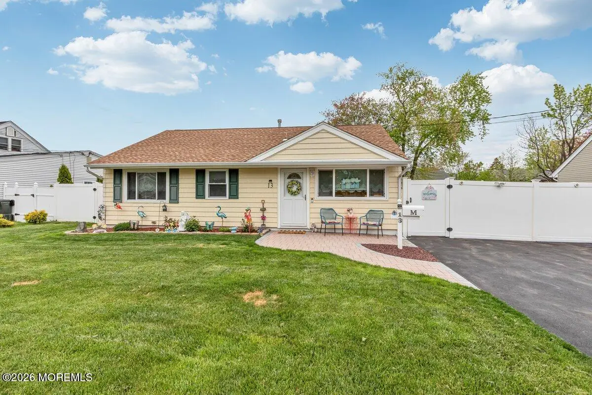13 Roland Place, Hazlet, NJ 07730 - #1