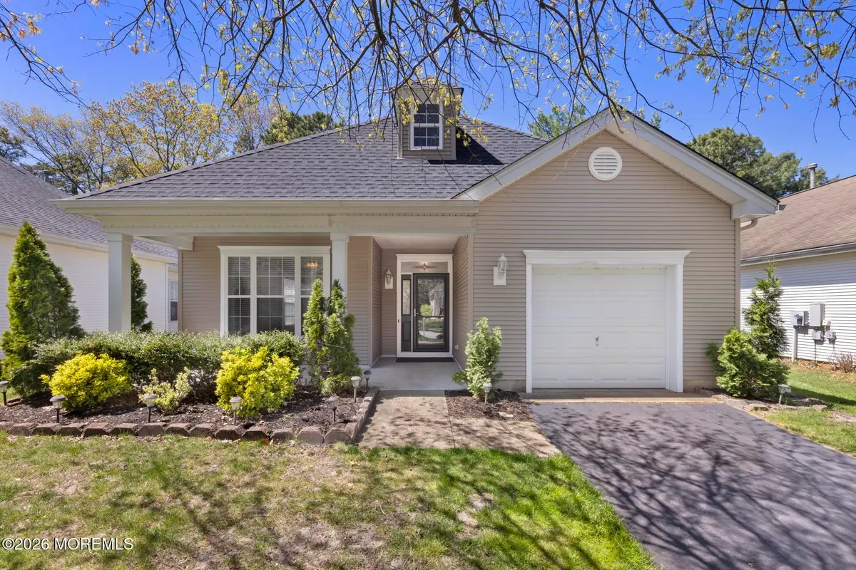 18 Amberwinds Court, Lakewood, NJ 08701 - #1