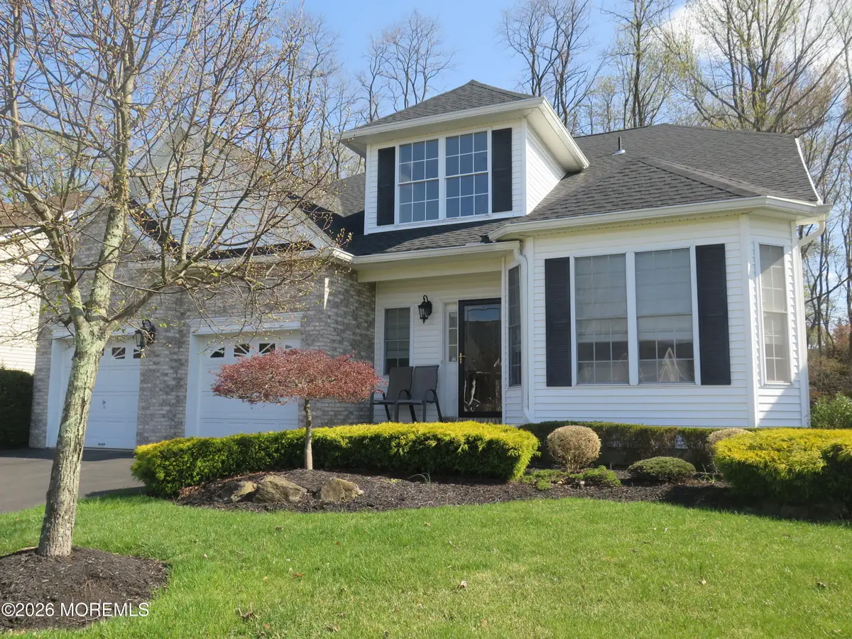 407 Edinburgh Place, Marlboro, NJ 07746 - #1