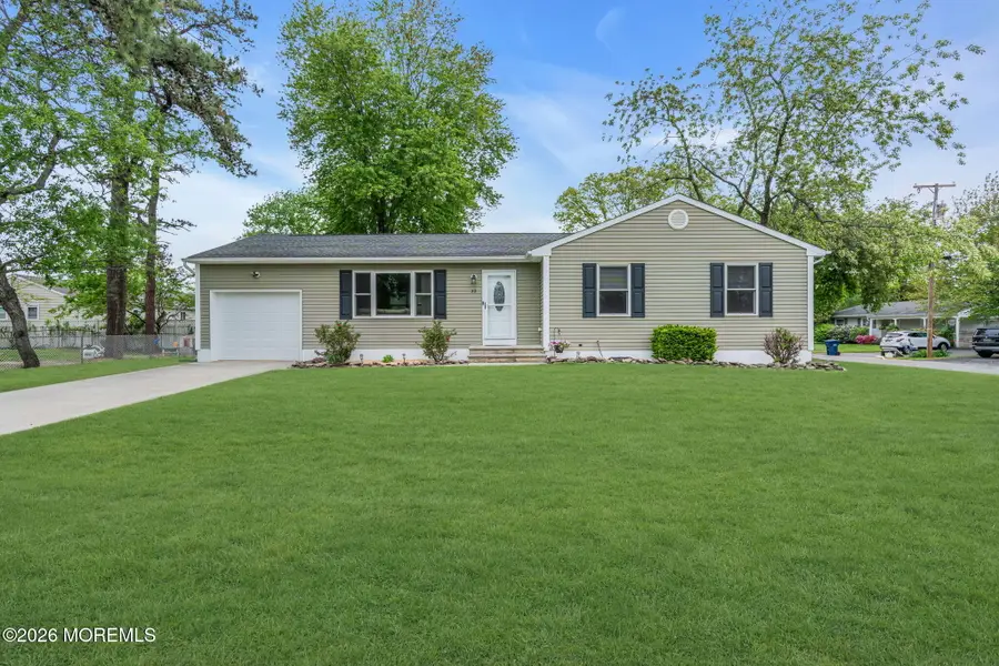 32 Bowline Street, Beachwood, NJ 08722 - #3