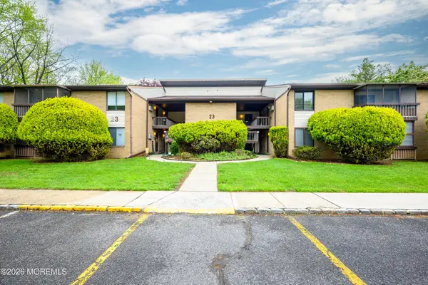 23 Meadow Green Circle #K, Manalapan, NJ 07726