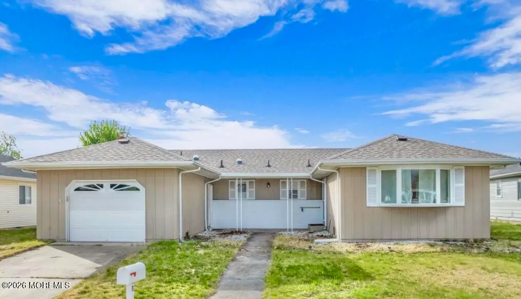11 San Salvador Street, Toms River, NJ 08757 - #1