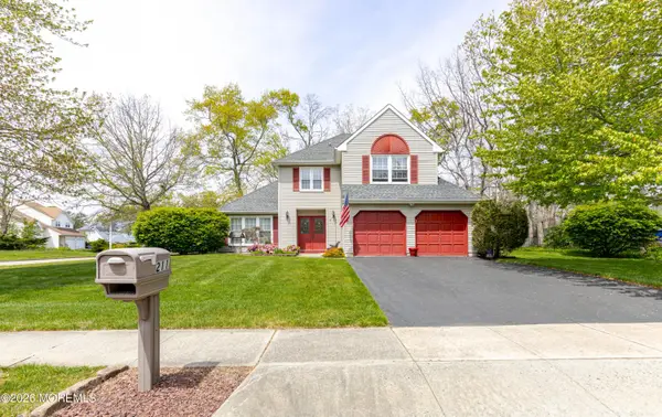 211 Down Hill, Toms River, NJ 08755