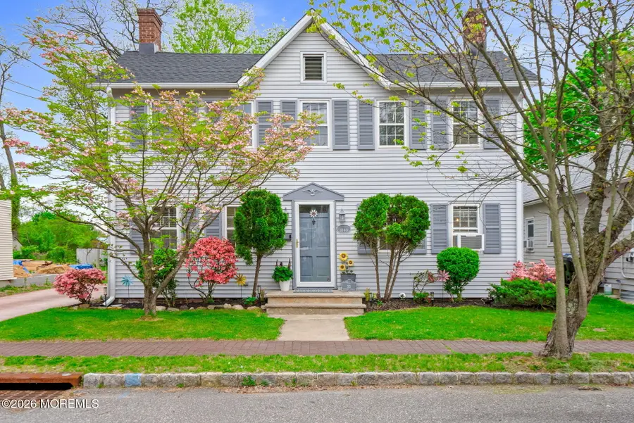 33 Kossman Street, East Brunswick, NJ 08816 - #2