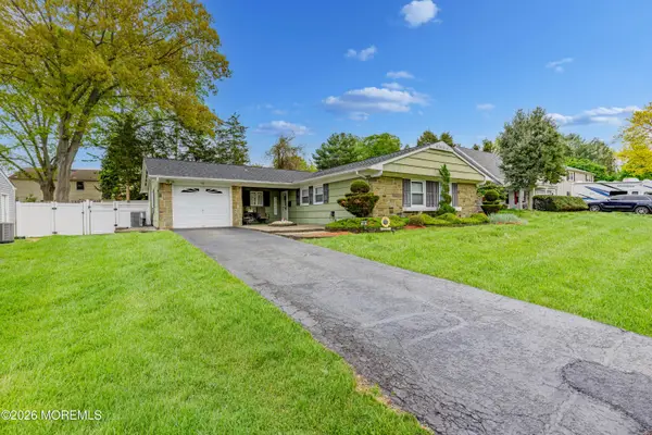 60 Fordham Drive, Aberdeen, NJ 07747